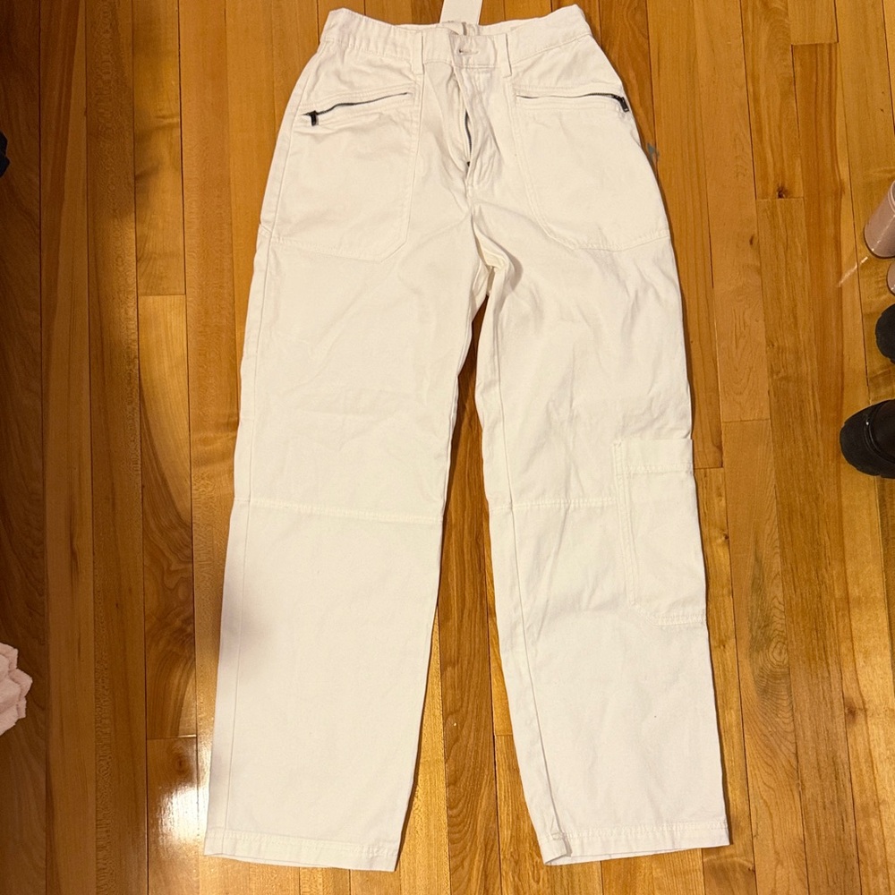 Women’s White Casual Pants